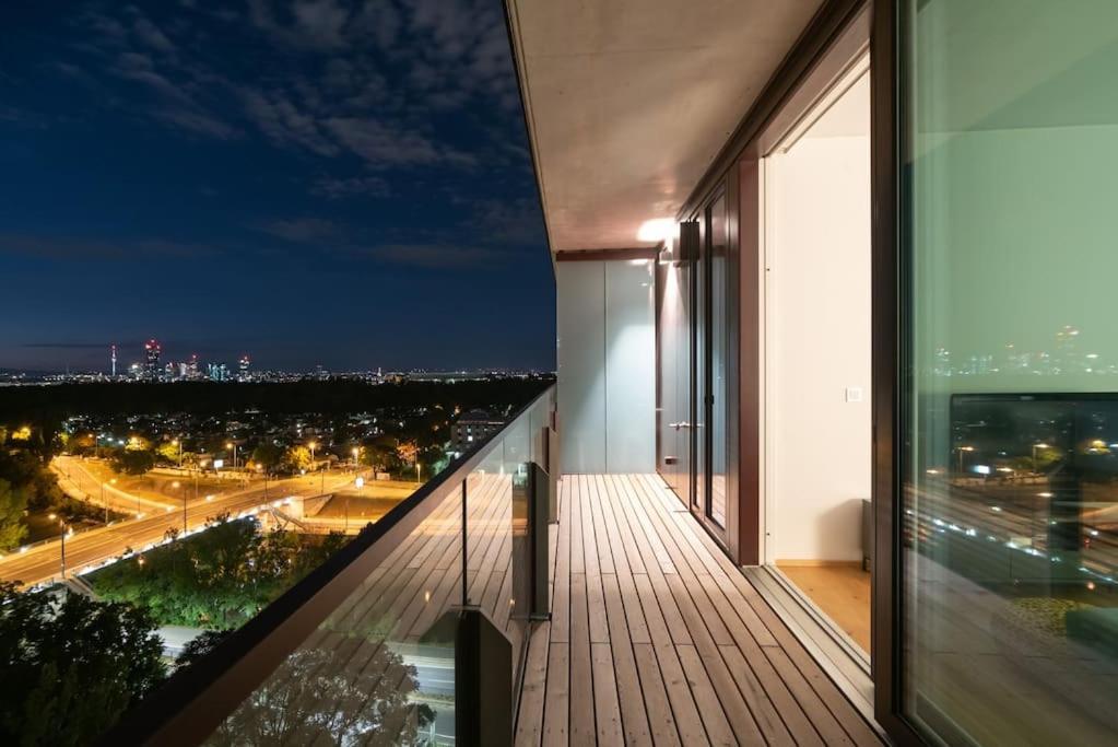 Hoch Hinaus, Neu Und Stilvoll Mit Pool Am Dach Daire Viyana Dış mekan fotoğraf