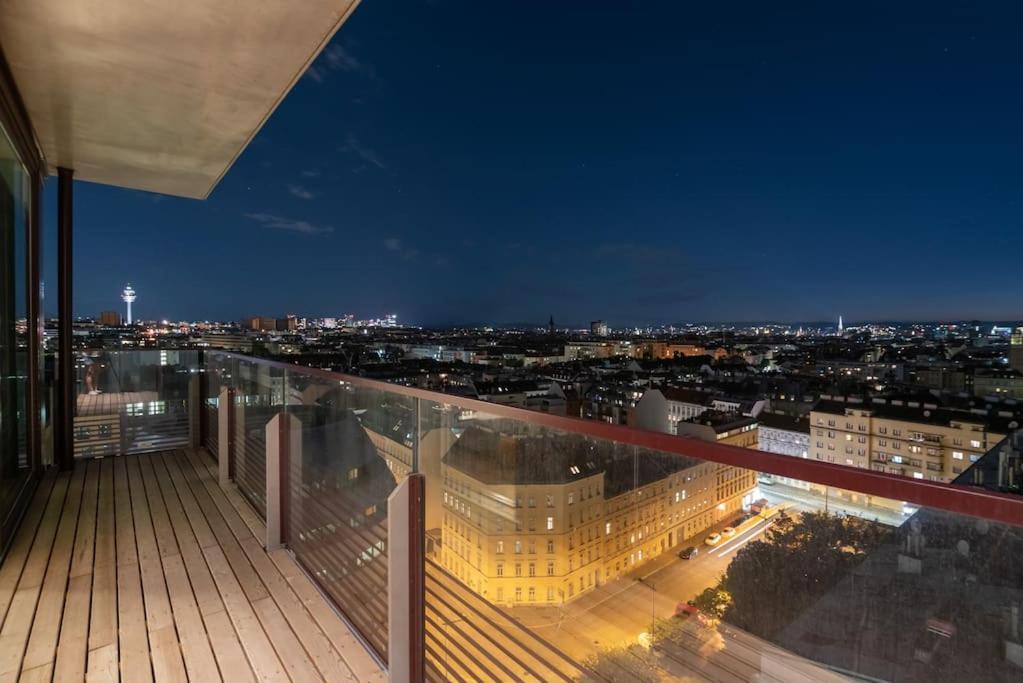 Hoch Hinaus, Neu Und Stilvoll Mit Pool Am Dach Daire Viyana Dış mekan fotoğraf